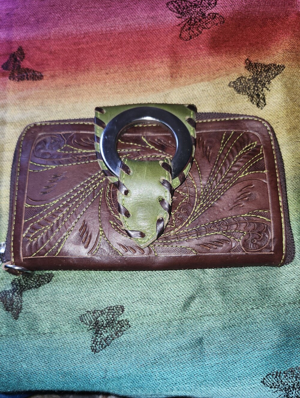 Leaders In Leather Handtooled  Embossed Floral Motif Zip Around Wallet